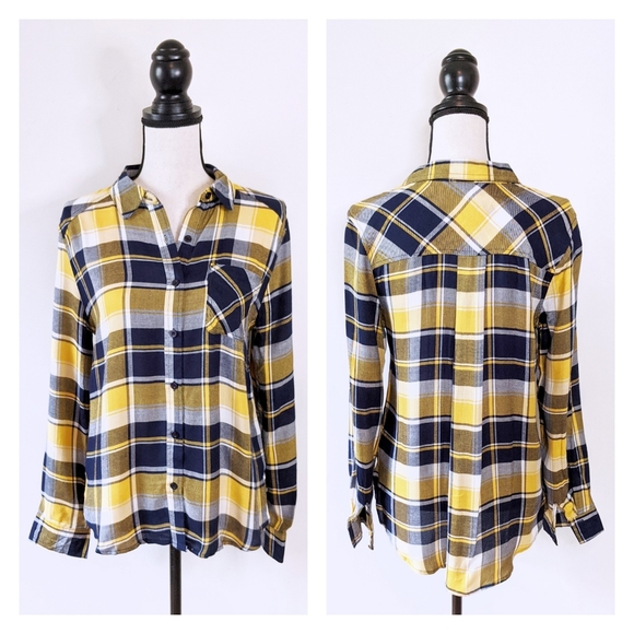Blu Pepper Tops - 🌟LAST 1🌟NWT Blu Pepper Plaid Button Down Shirt